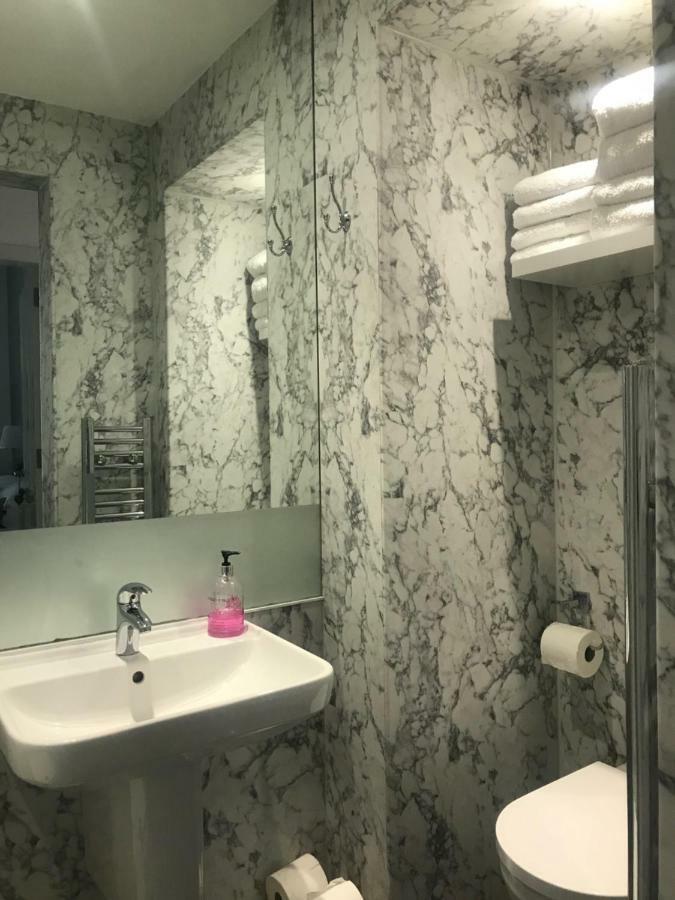 The Apartment 9 Comely Park Dunfermline Esterno foto